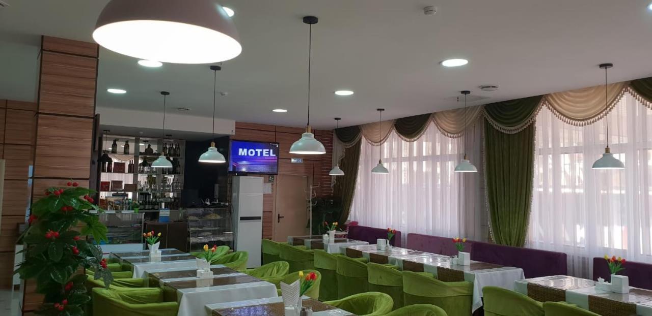 מלון אסטנה Union Plaza מראה חיצוני תמונה